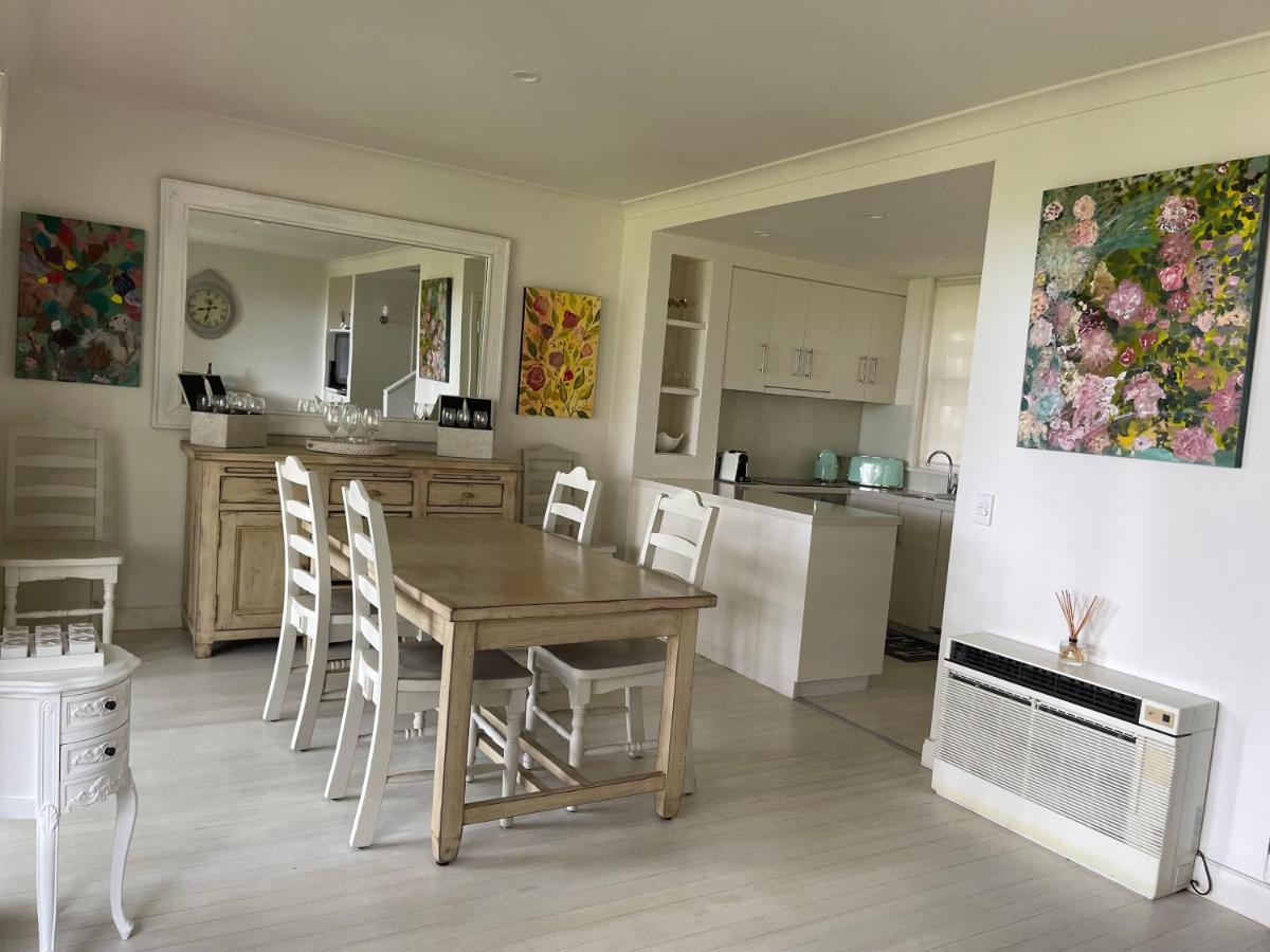 Provincial: Luxe Two-bedroom With Scenic Views * Pokolbin